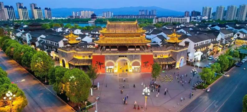 弥勒喜乐院酒店(湖泉水乡旅游度假区店)图片