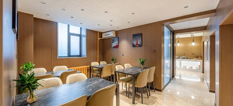 季枫酒店(哈尔滨火车站哈工大店)图片