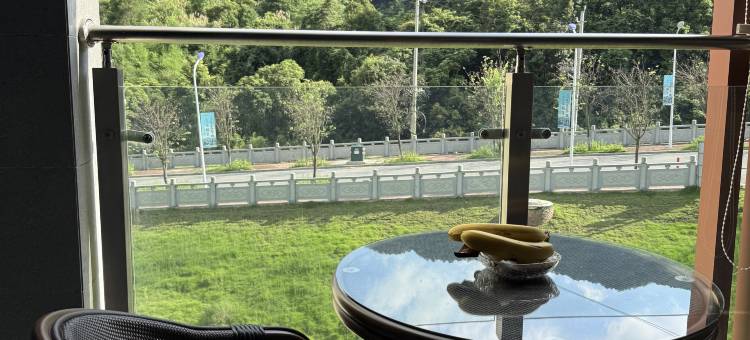 格林温泉美宿(姑婆山旅游度假区集散中心店)图片
