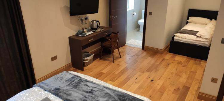 OYO 基尔本阿姆斯(OYO The Kilburn Arms)图片