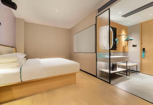 City Comfort Inn (Zhongshan Xiaolan Beixiu Road Branch) Hotel Overview