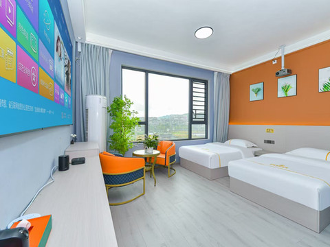 施秉夜漂商旅酒店(杉木河夜漂景区大门店)