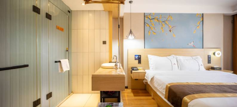 武汉悦宜安酒店(黄鹤楼武昌火车站店)图片