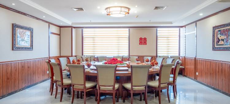 鹏朵▪君畅大酒店(深泽北苑路县政府店)图片