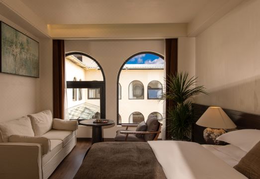 润予物谷RunYu·Villa野奢诧寂民宿（独克宗古城大佛寺店）外景图