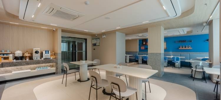 如家·neo酒店(滁州天长建设中路千秋时代广场店)图片