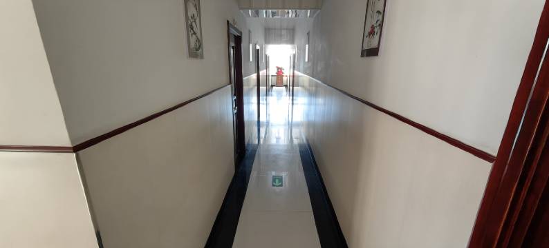 友谊红桥宾馆(红兴隆市场店)图片