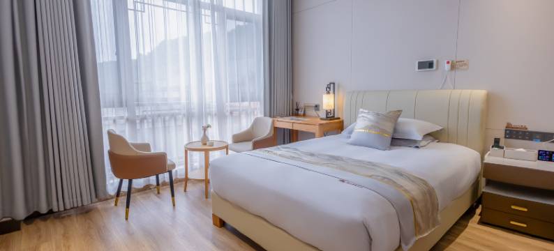 健行致远大酒店图片