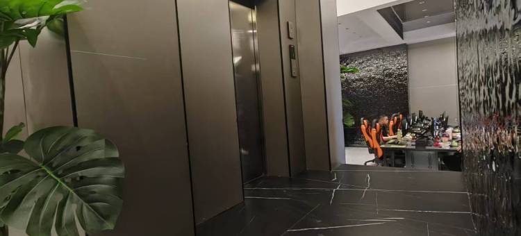 华馨园电竞酒店(佳木斯大学店)图片