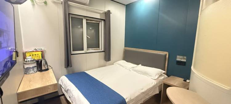 易佰良品酒店(济南火车站融汇老商埠店)图片