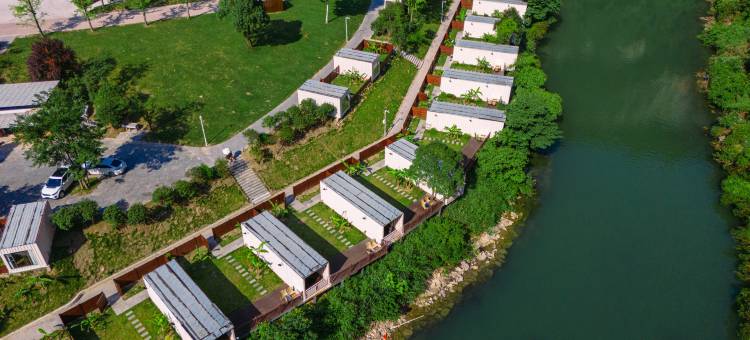 百桉溪地酒店图片