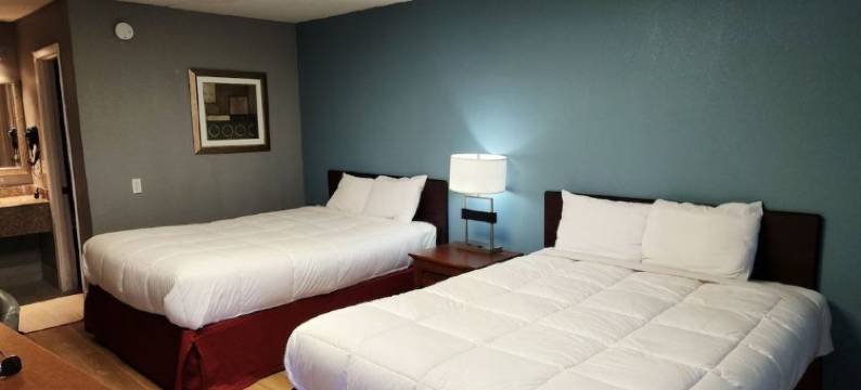 OYO 92707482 昆恩维尔梅纳行政旅馆(Executive Inn by OYO Queenville Mena)图片