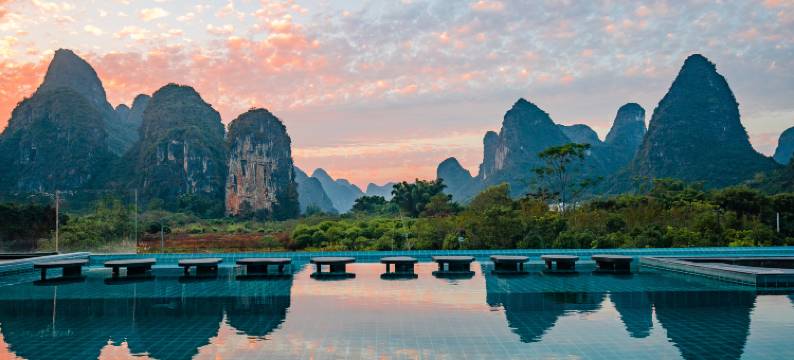 在水一方酒店(阳朔十里画廊遇龙河店)图片