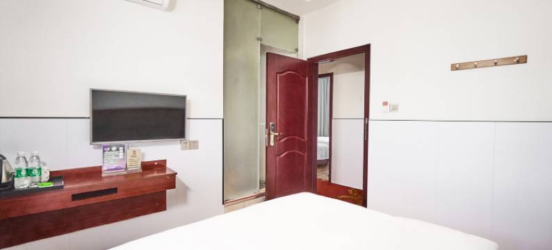 乾金.澜悦酒店(高铁站图腾广场店)图片