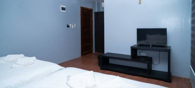 RedDoorz at Kopinos Tourist Inn Hotel图片