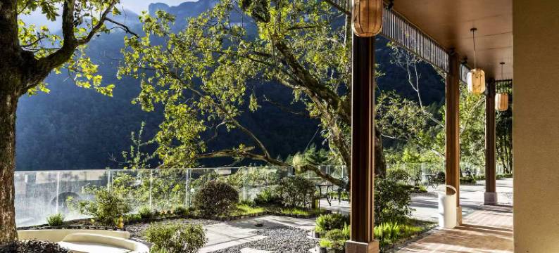 卧游·古核隐庐民宿(金佛山店)图片