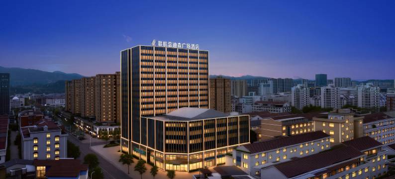 联航雷迪森广场酒店图片