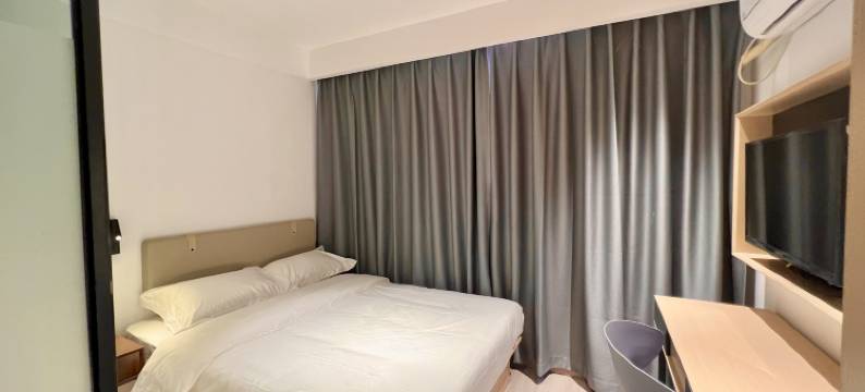 华之夏智能酒店(中茵海华广场店)图片