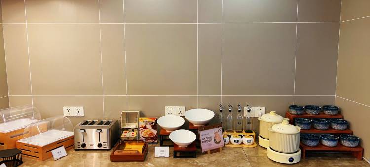 如家商旅酒店(丹东鸭绿江大桥断桥景区火车站店)图片