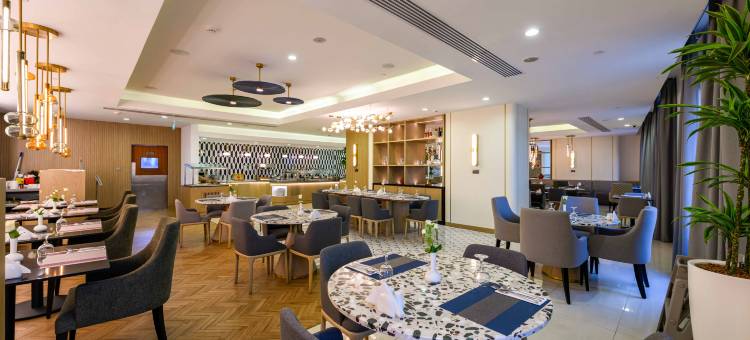 吉达安达卢斯购物中心酒店(DoubleTree by Hilton Jeddah Al Andalus Mall)图片