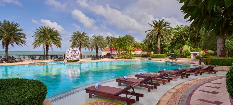 西哈努克城新濠汇皇宫华美达酒店(Ramada by Wyndham Sihanoukville Xinhaohui Palace)图片