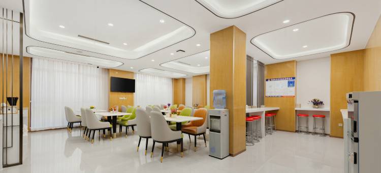 潮漫酒店(泰安大学城五矿商业街店)图片