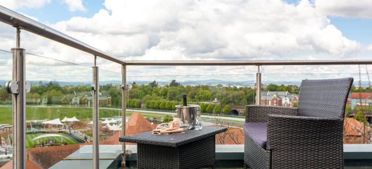 切斯特罗姆兹公寓式酒店(Roomzzz Chester City)图片