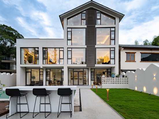 莫干山寻涧民宿(庾村广场店)