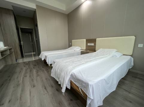 宣义宾馆(麒麟门地铁站店)