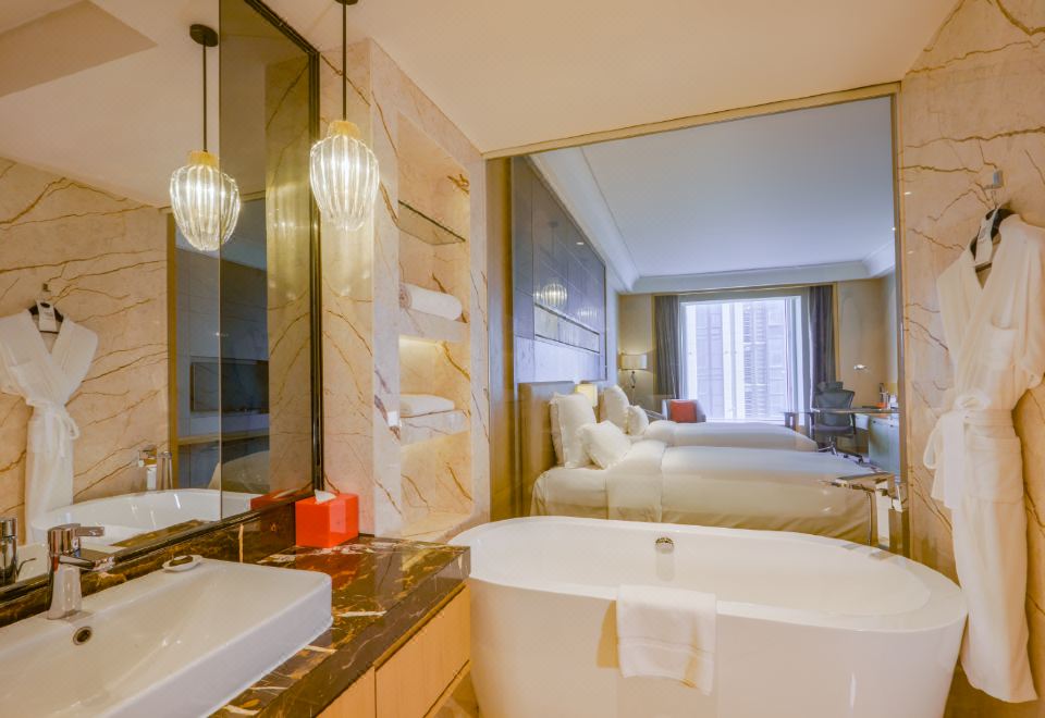 Pullman Shishi Mattison Hotel Overview