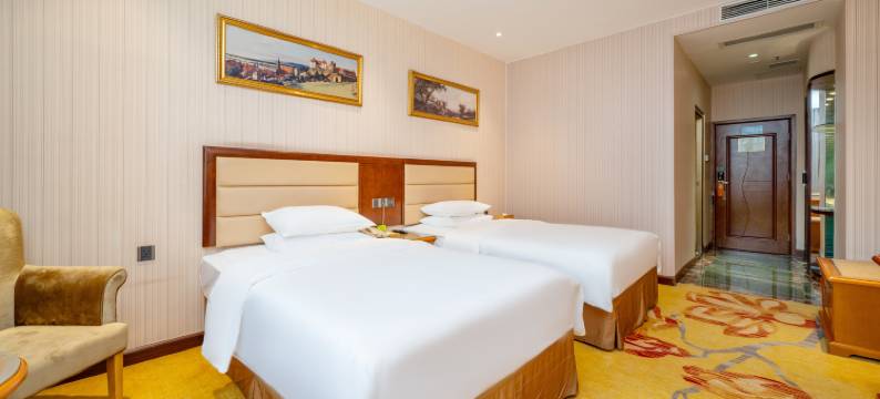 维也纳酒店(深圳光明大仟里公明广场地铁站店)图片