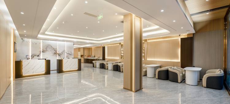 如家·UP华驿精选酒店(武清高铁站中信广场店)图片