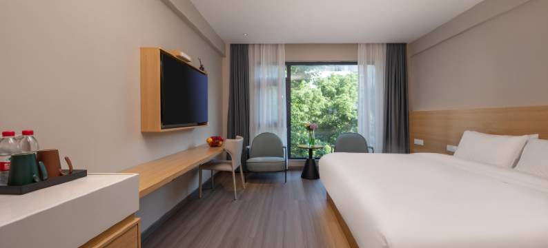 壹·ONE酒店(苏州观前步行街平江路店)图片