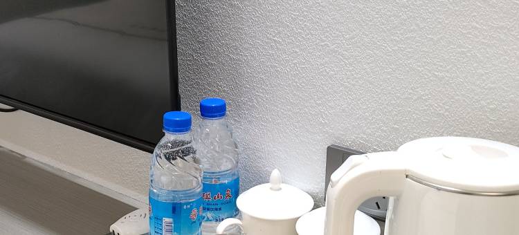 曲靖南郡尚居酒店(麒麟高中店)图片