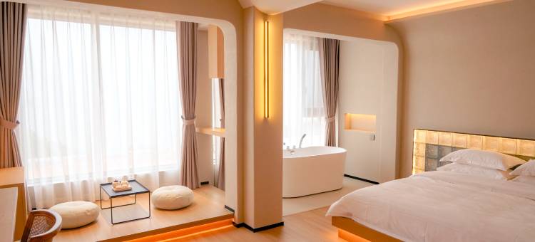 渔寮潮舍民宿(渔寮景区店)图片