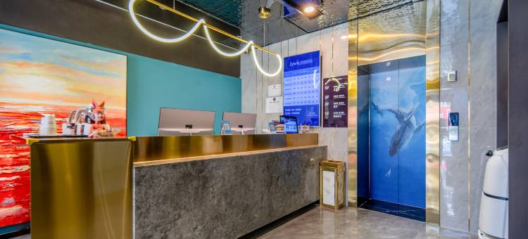 灰鲸智能酒店(定州大世界店)图片