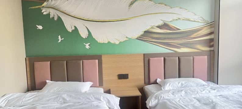 扎兰屯市鑫百鸿快捷宾馆图片