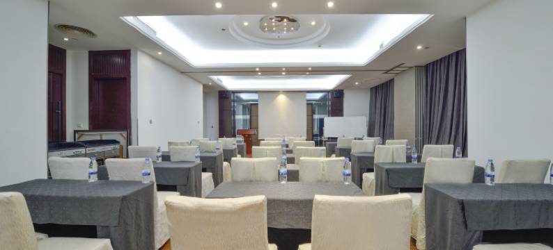 金江海悦酒店(大连西安路地铁站店)图片