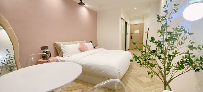 山茶花·艺术酒店(花溪大学城店)图片