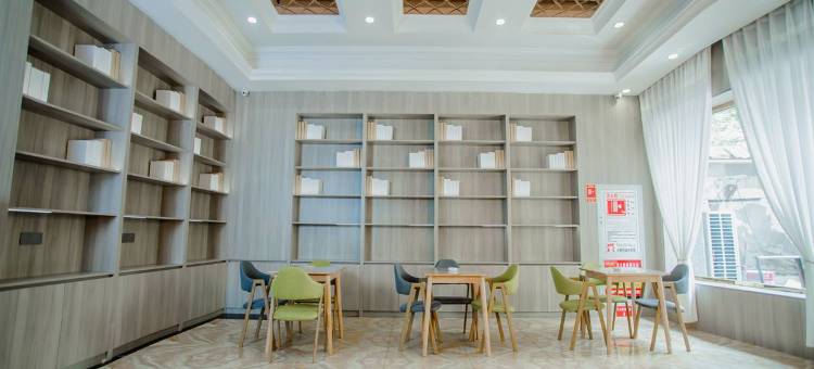 速8酒店(和田团结广场店)图片