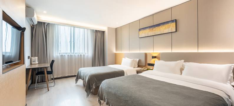 朵江南酒店(杭州临平步行街银泰百货店)图片