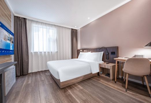 HanTing Premium Hotel (Shanghai Loushanguan Road Subway Station)Hotel Overview