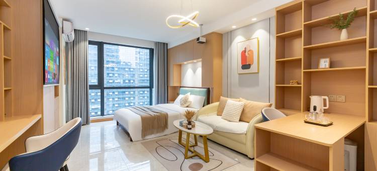 依墁家民宿(南充北站店)图片