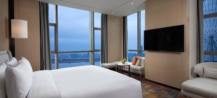 南昌美吉温德姆花园酒店(万象城摩天轮店)图片