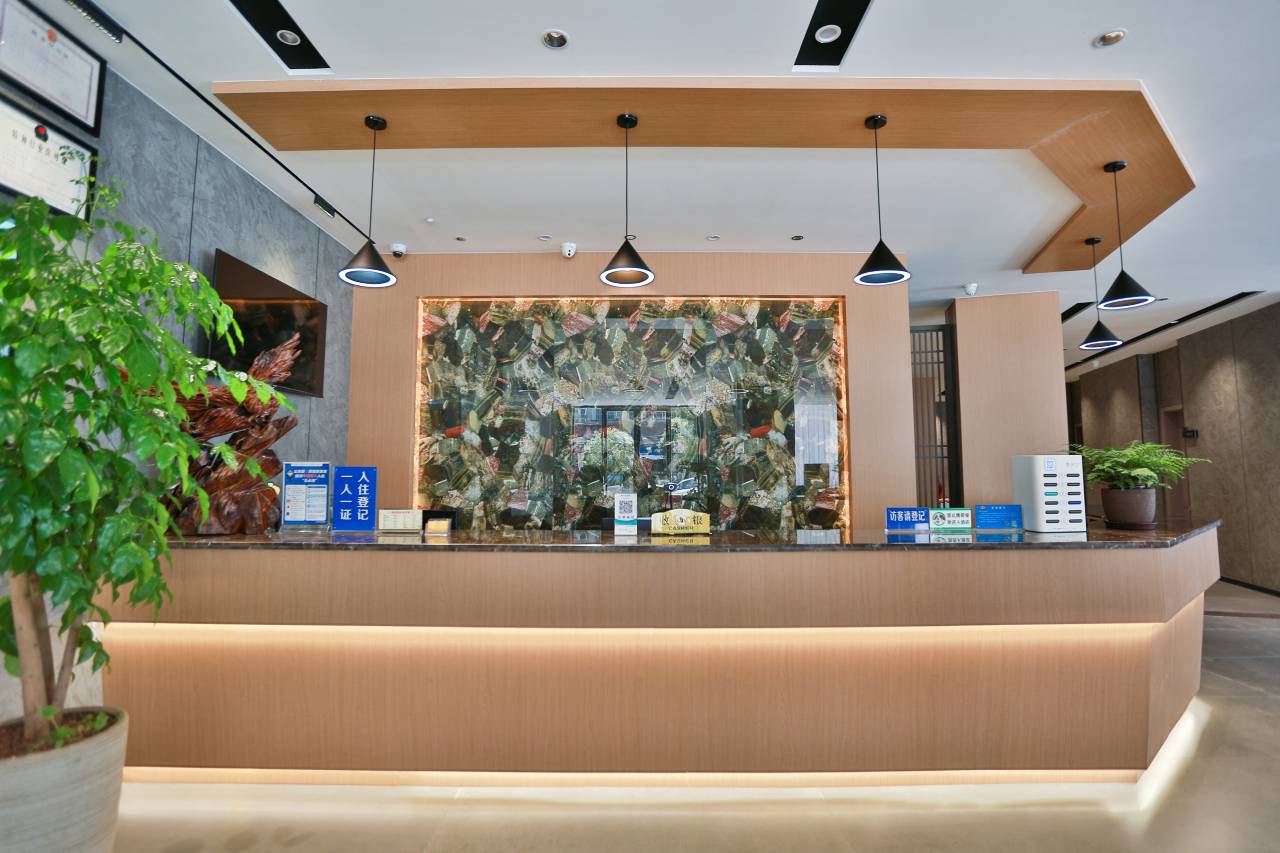 乐山缘意酒店(苏稽古镇店)