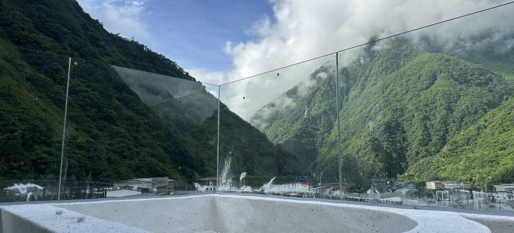 汶川熊猫坪乡村民宿图片