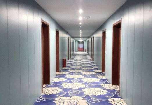 Daming Longjing Business Hotel Hotel Overview