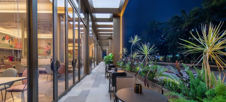 西双版纳热带花卉园美居酒店图片