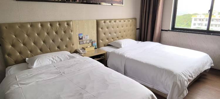 崇左6+1精品酒店图片