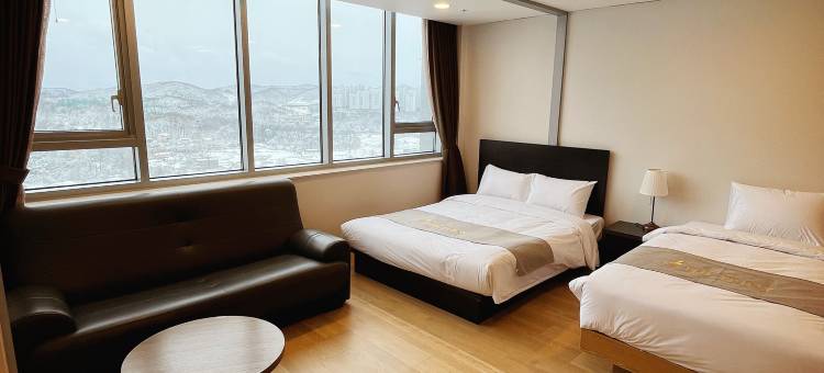 龙仁特丽尼酒店(Yongin Triny Hotel)图片